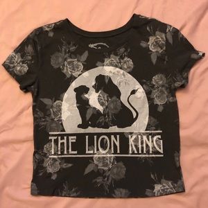 Disney Lion King floral shirt 🌹🦁👑